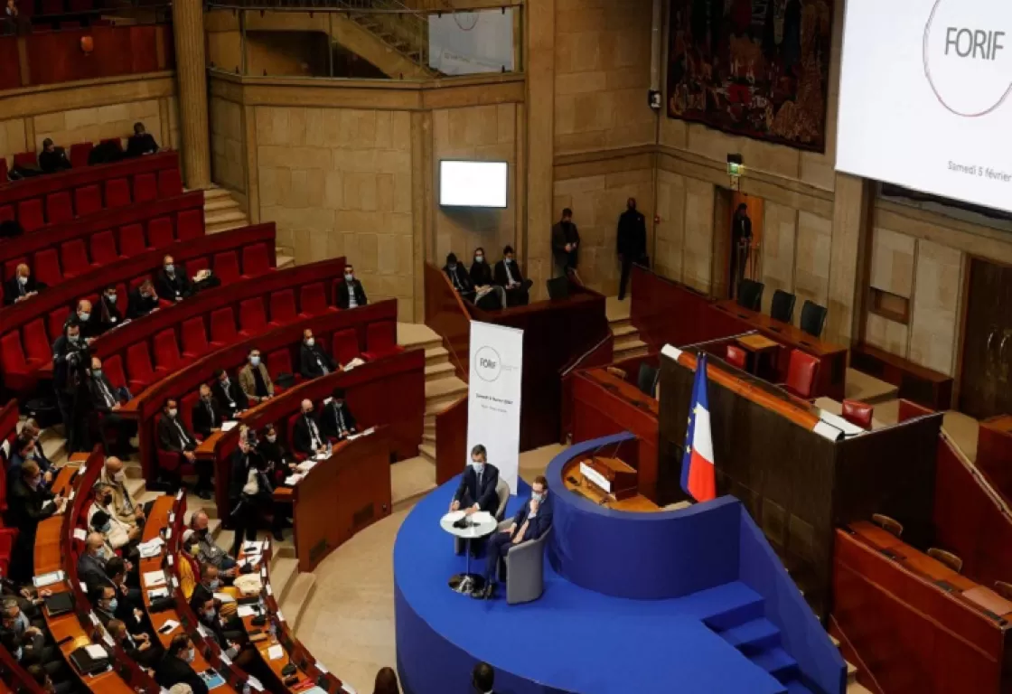 اليمين ينتصر... البرلمان الفرنسي يقر مشروع قانون &quot;مثير للجدل&quot; بشأن الهجرة