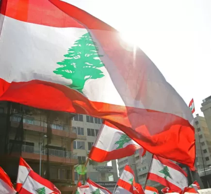اللبنانيون يثورون من جديد.. ماذا يحدث ؟